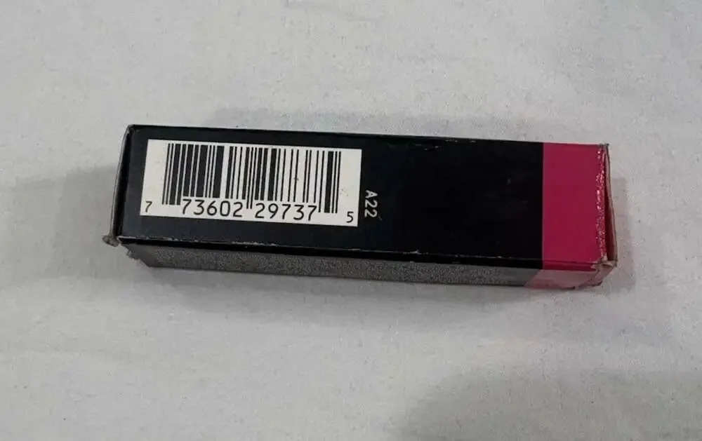 M•A•C Matte (#601 Candy Yum Yum) Lipstick 0.10 US Oz/ NIB